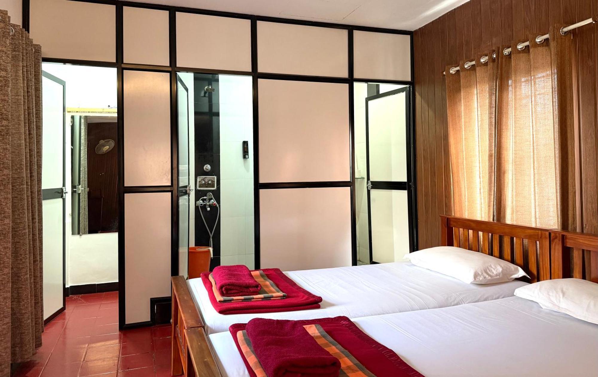Reds Residency - Homestay Kochi Exterior photo