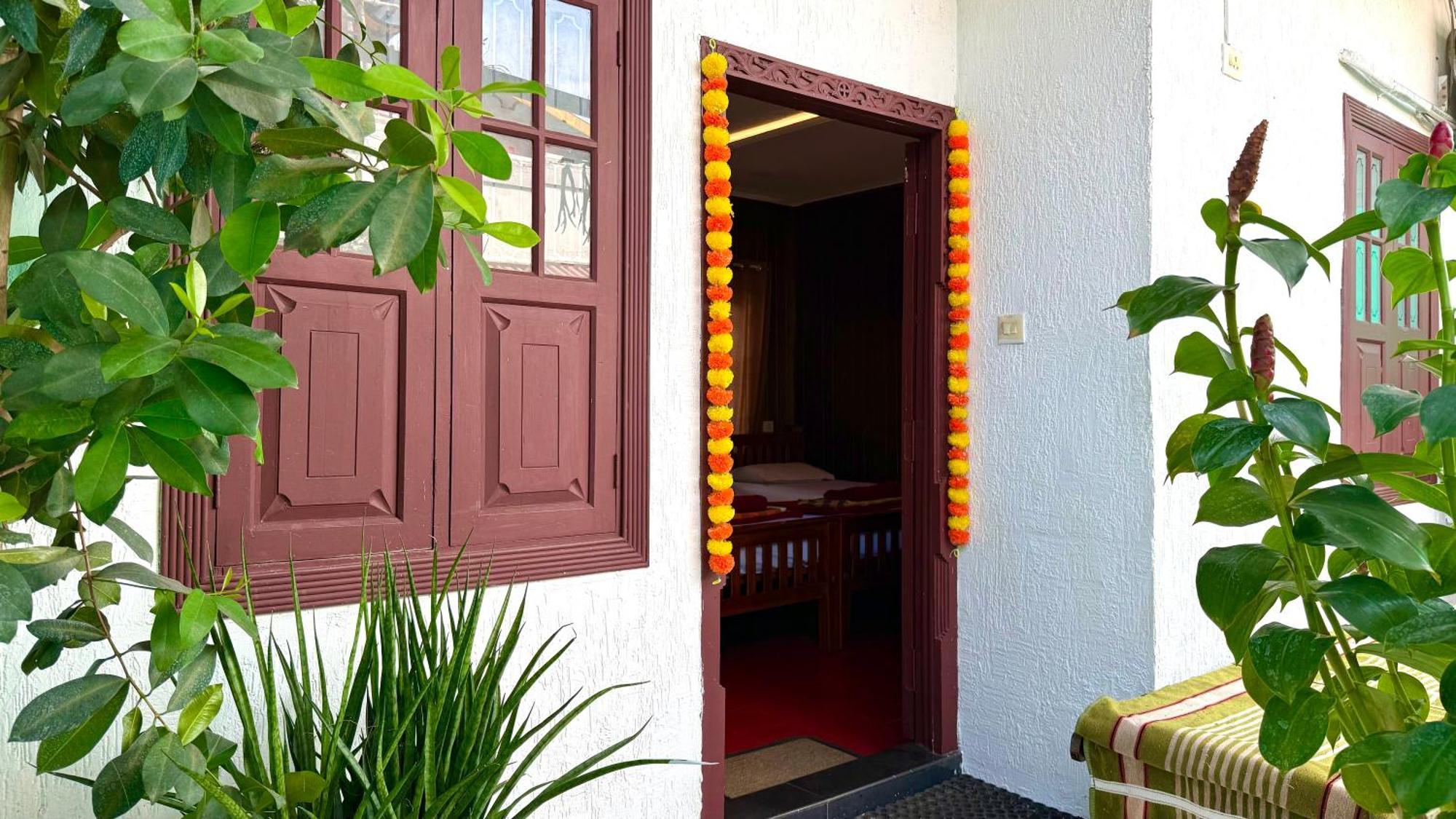 Reds Residency - Homestay Kochi Exterior photo